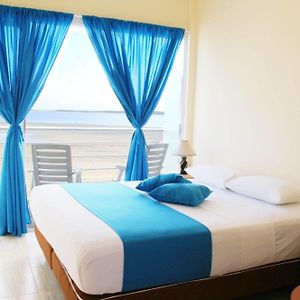 Hotel Crucero